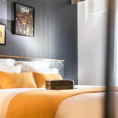 Western Suitcase Paris La Defense Szálloda 4*