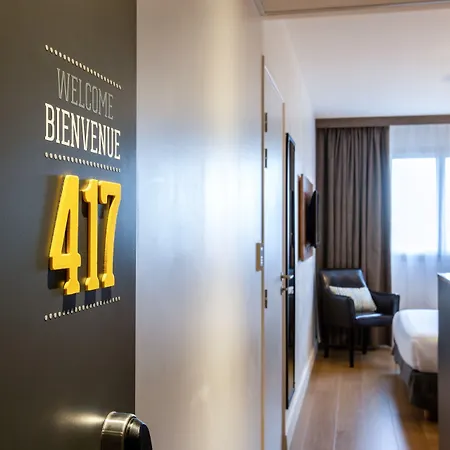 Western Suitcase Paris La Defense 4* Bois-Colombes