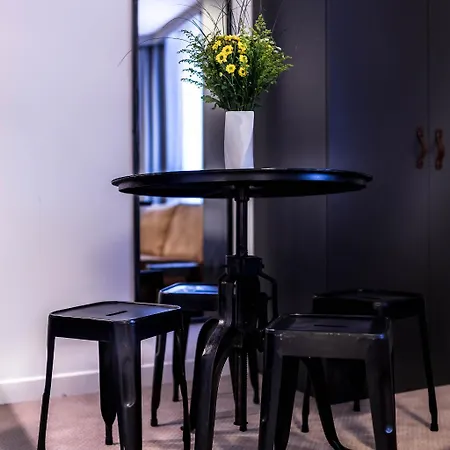 巴黎拉德芳斯贝斯特韦斯特酒店 酒店